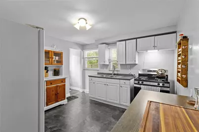 211 Bascom, Observatory Hill, PA 15214 - Photo 12