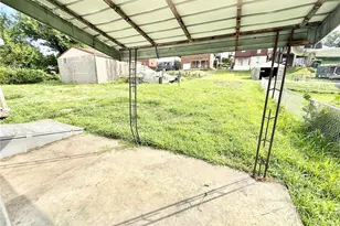 419 N 4th St, Clairton, PA 15025 - Photo 10