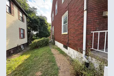 927 Vankirk St, Clairton, PA 15025 - Photo 8