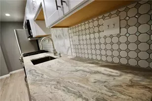 75 Hodge St, Pittsburgh, PA 15213 - Photo 12