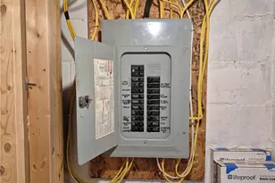 7 McGovern Blvd, Moon/Crescent Twp, PA 15046 - Photo 24