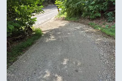 7 McGovern Blvd, Moon/Crescent Twp, PA 15046 - Photo 30