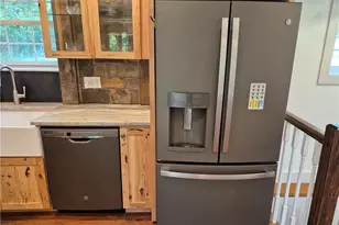 7 McGovern Blvd, Moon/Crescent Twp, PA 15046 - Photo 8