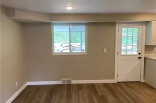 5135 S Passage Dr, Pittsburgh, PA 15236 - Photo 10