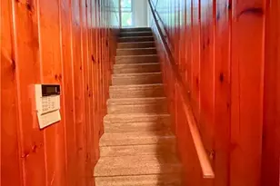 513 Young St, New Castle, PA 16101 - Photo 12