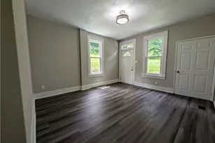 555 Steel Hill Rd, Kirby - Mount Morris, PA 15349 - Photo 6