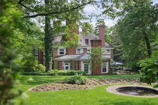 5563 Northumberland St, Pittsburgh, PA 15217 - Photo 2