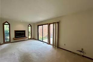 401 Spring Run Dr, Monroeville, PA 15146 - Photo 14