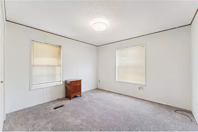 811 Clover Ln, Murrysville, PA 15668 - Photo 8