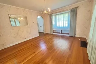 705 California Ave, Ellwood City, PA 16117 - Photo 10