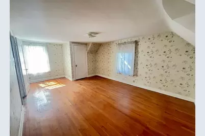 705 California Ave, Ellwood City, PA 16117 - Photo 12