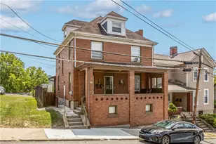 31 W College St, Canonsburg, PA 15317 - Photo 2