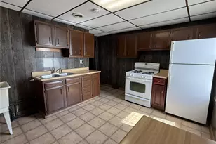 31 W College St, Canonsburg, PA 15317 - Photo 20