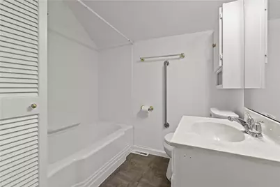 31 W College St, Canonsburg, PA 15317 - Photo 10