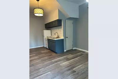 310 Stratford Ave #1, Friendship Park, PA 15232 - Photo 6