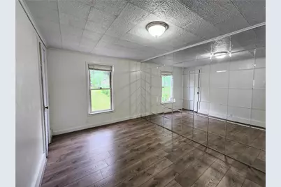 408 W 10th Ave, Tarentum, PA 15084 - Photo 6