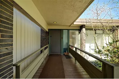 90 E Woodland Road, Pittsburgh, PA 15232 - Photo 1