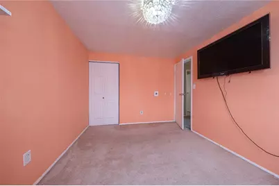 325 Sunridge Dr, Economy, PA 15042 - Photo 20