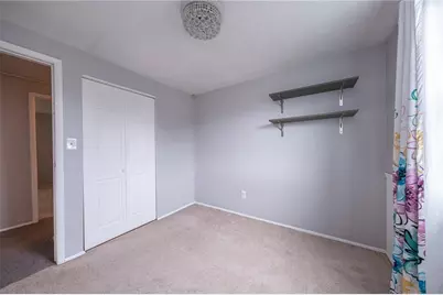 325 Sunridge Dr, Economy, PA 15042 - Photo 18