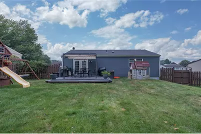 325 Sunridge Dr, Economy, PA 15042 - Photo 34