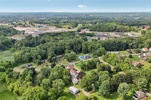 3052 Boughter Dr, Shenango Township, PA 16101 - Photo 42