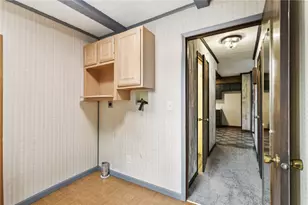 3052 Boughter Dr, Shenango Township, PA 16101 - Photo 38