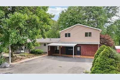 3052 Boughter Dr, Shenango Township, PA 16101 - Photo 1