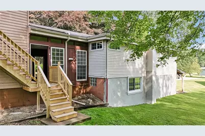 3052 Boughter Dr, Shenango Township, PA 16101 - Photo 6