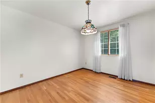 2367 Norton Rd, Pittsburgh, PA 15241 - Photo 10