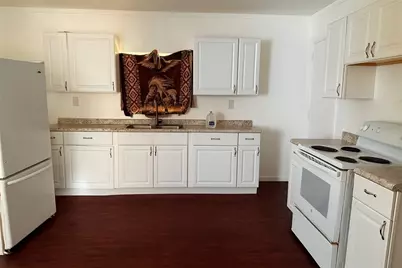 217 E Lincoln Ave, New Castle, PA 16101 - Photo 4