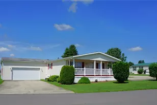 120 Alex Ln, Somerset Township, PA 15501 - Photo 2