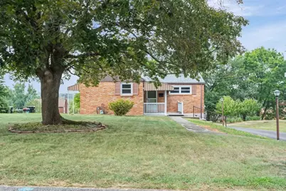 1209 Bingay Dr, Pittsburgh, PA 15237 - Photo 1