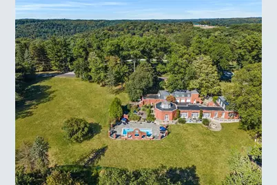 898 Persimmon Road, Sewickley Heights, PA 15143 - Photo 2