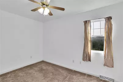 624 Dianthus Street, North Huntingdon, PA 15642 - Photo 18