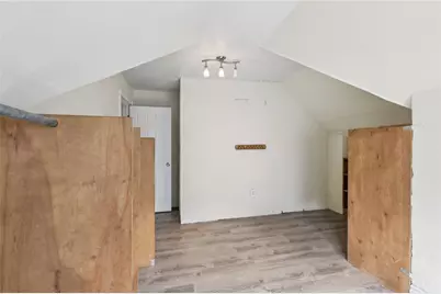 38 Watson Blvd, Observatory Hill, PA 15214 - Photo 36