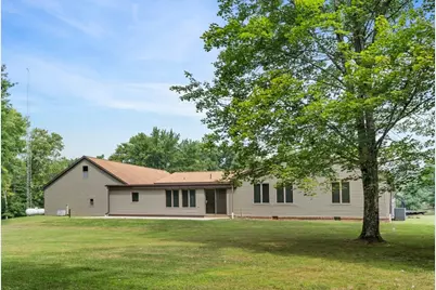 128 McGinley Rd, Oakland Township, PA 16025 - Photo 4