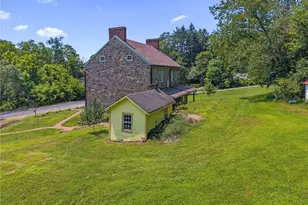 117 White Thorn Rd, Salem Township, PA 15670 - Photo 32