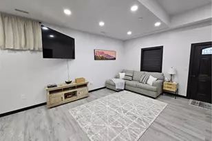 1257 8th Ave, Harrison Township, PA 15065 - Photo 4