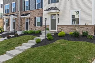 315 Caledonia Pl, Cranberry Township, PA 16066 - Photo 4