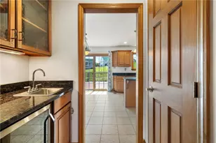 543 Birch Dr, Chartiers, PA 15342 - Photo 12