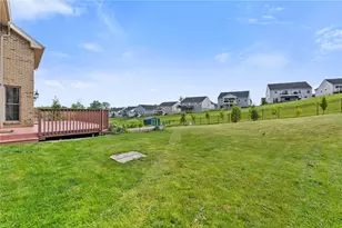 543 Birch Dr, Chartiers, PA 15342 - Photo 40