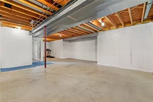 543 Birch Dr, Chartiers, PA 15342 - Photo 36