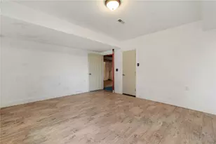 543 Birch Dr, Chartiers, PA 15342 - Photo 38