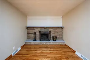 128 Reservoir Hill Rd, South Union Township, PA 15401 - Photo 4