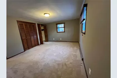 143 La Ray Dr, Center Township, PA 16001 - Photo 34