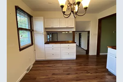 143 La Ray Dr, Center Township, PA 16001 - Photo 14