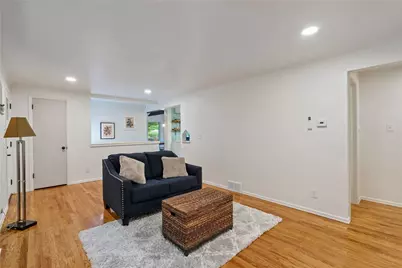 3326 New England Road, West Mifflin, PA 15122 - Photo 8