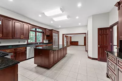 1060 Fox Chapel Rd, Pittsburgh, PA 15238 - Photo 18