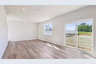 416 Curtis Court, New Stanton, PA 15639 - Photo 12