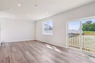 416 Curtis Ct, New Stanton, PA 15639 - Photo 12